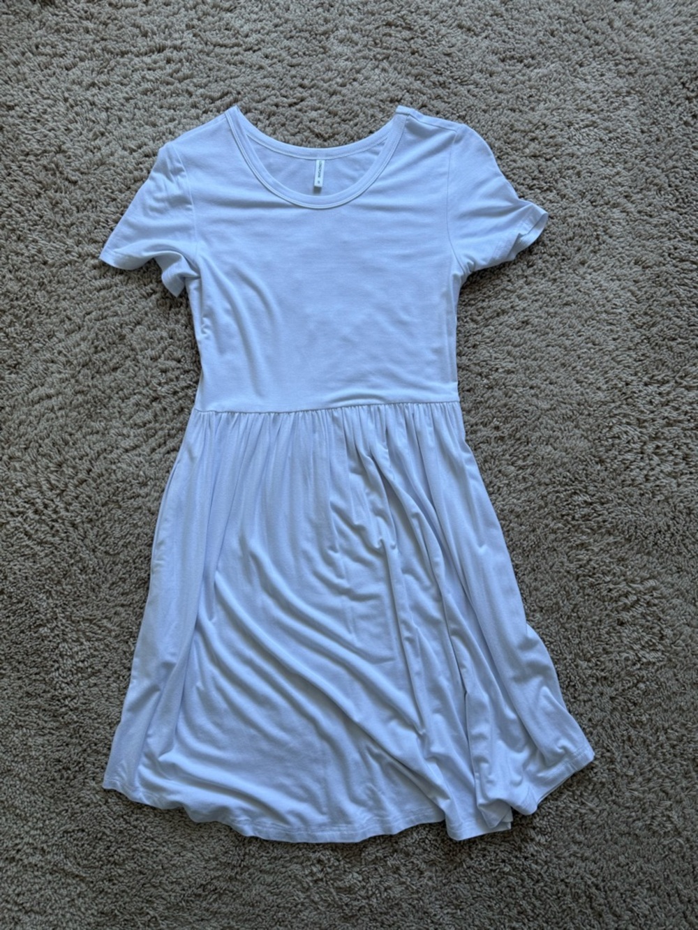 Elegant White Mini Dress